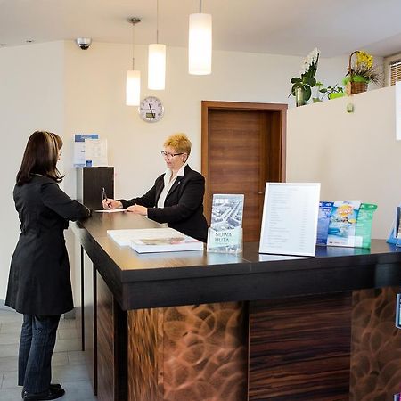 Dom Turystyczny Indigo Vandrerhjem Krasków Eksteriør bilde
